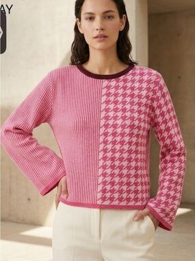 Pink Patterned Split-Panel Women's Sweater